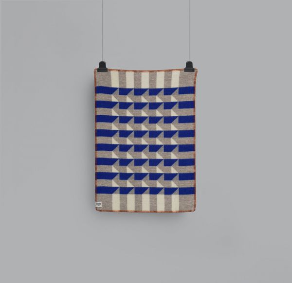 Hovedbilde Kvam - Blue babypledd